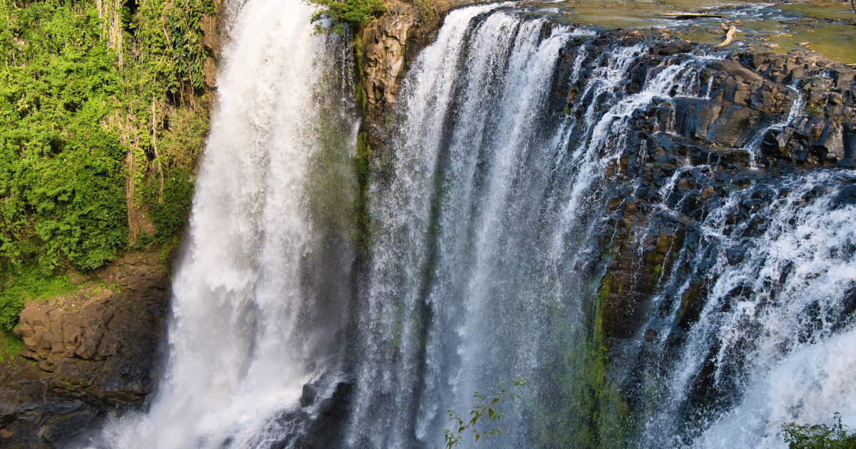 Bou Sra Waterfall is a breathtaking natural wonder that attracts visitors from all over the world. Surrounded by lush greenery and towering cliffs, this majestic waterfall offers a serene and peaceful escape from the bustling city life.