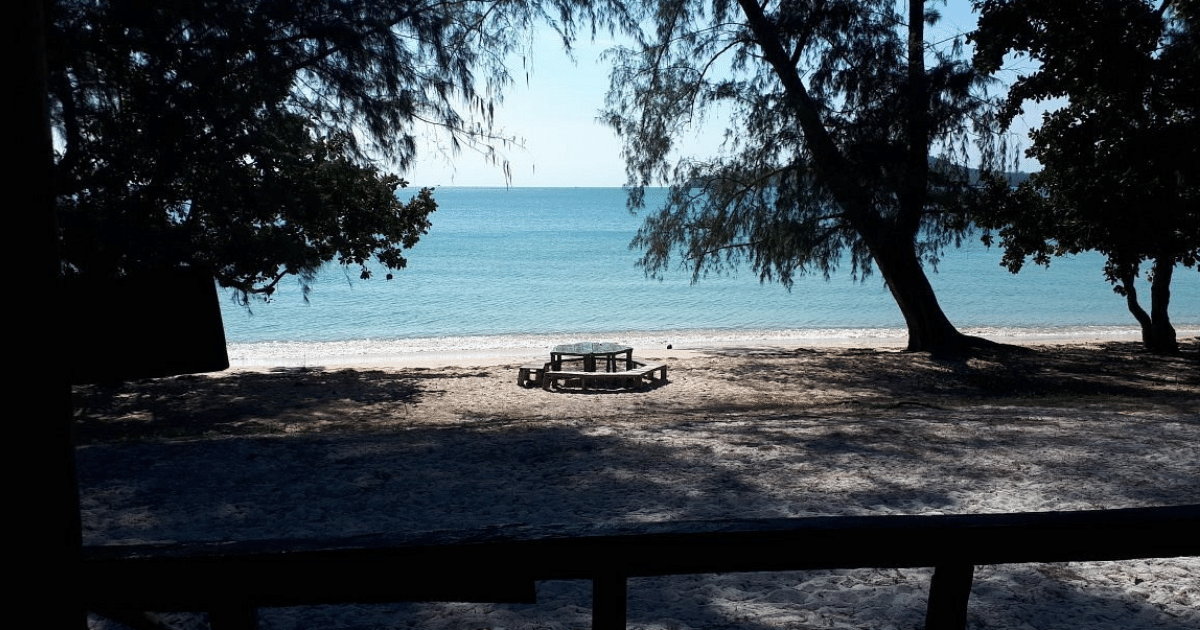 Once you arrive on Koh Takiev Island, you'll be greeted by pristine white sandy beaches, swaying palm trees, and a tranquil atmosphere. The island is relatively undeveloped, with only a few bungalows and beachfront restaurants, making it the perfect destination for nature lovers and those looking to escape the crowds.
