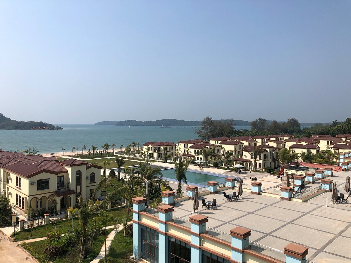 Ream Beach is a hidden gem that offers a tranquil escape from the bustling city life. With its pristine white sand, crystal clear waters, and lush greenery, Ream Beach is a paradise waiting to be discovered.